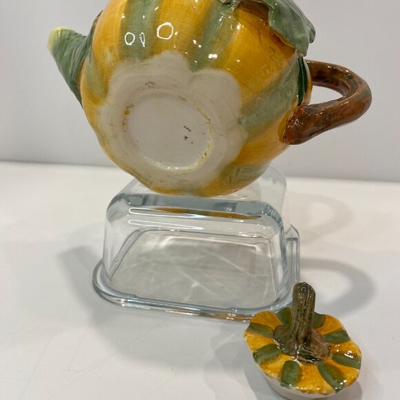 Ceramic Pumpkin Tea pot  (5" H X  7" L  X  4" W) - Picture 9 of 9